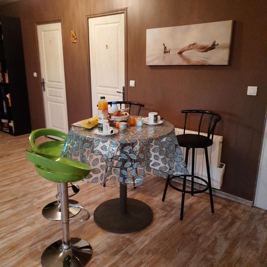 Un Petit Coin De Paradis 2 Clairfontaine Eksteriør billede